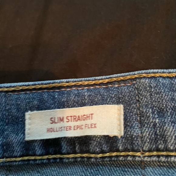 Hollister Jeans - Picture 3 of 5